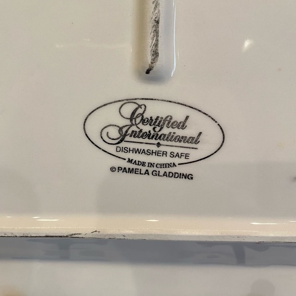 15 inch square Rooster platter. Certified international Pamela Gladding. New. - Picture 4 of 8